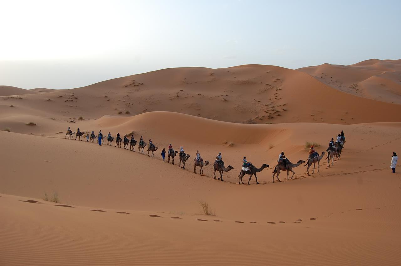 Luxury Oasis Camp Hotel Merzouga Luaran gambar